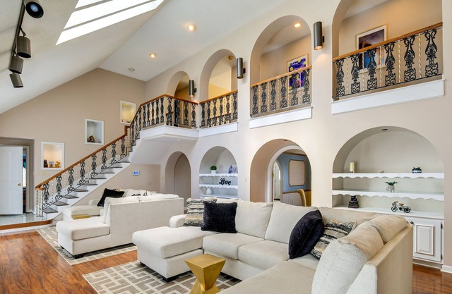 Big Stone Gap Mansion: Private Pool & Home Theater