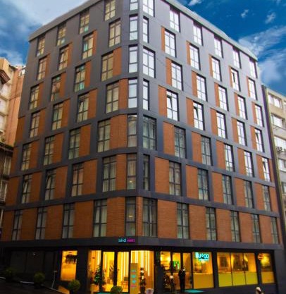 Bird Nest Suites