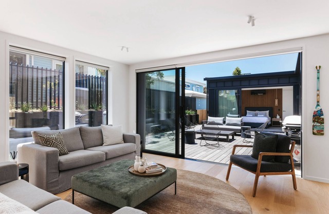 Black Beach House ~ Mount Maunganui - Beyonder Holiday Homes