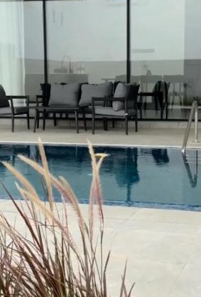 Black Swan Villa