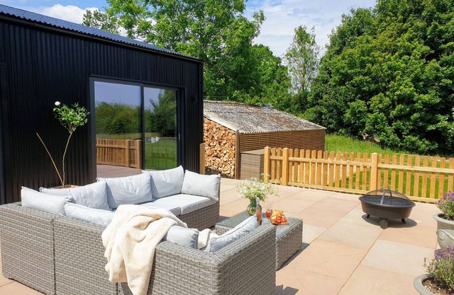 Blackbarn Wood by Interhome