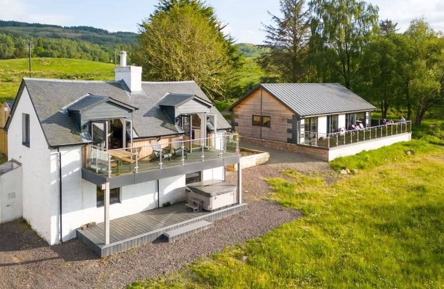 Blar Cottage (Private Sauna + Fast Starlink Wifi)