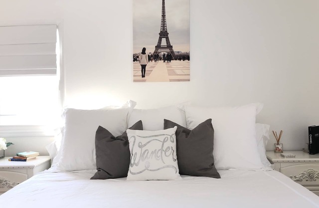 Blissful Luxury- Private room w/hotel amenities