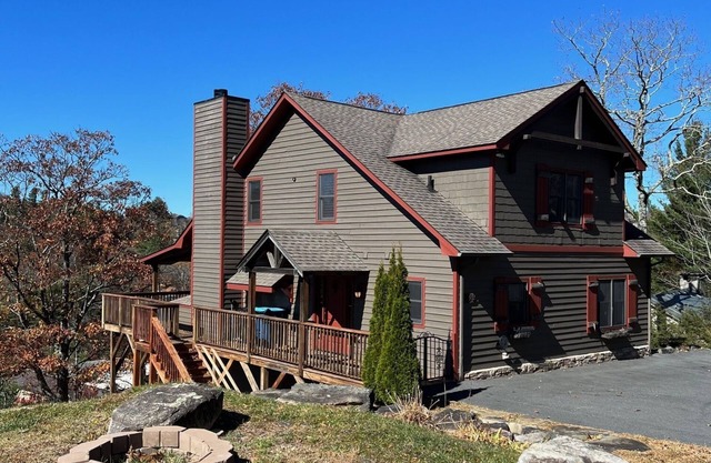Blowing rock/mins to main st/pets/App Ski 3 miles