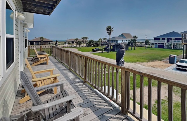 Blue Doubloon | Pet-Friendly, Bay Views