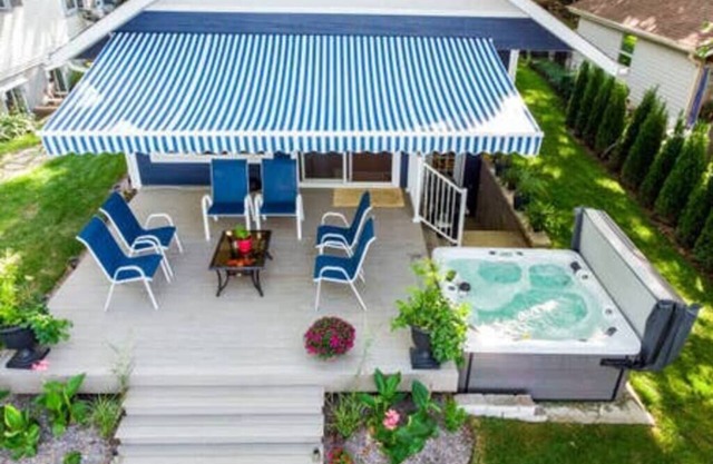 Blue Fish Cottage-Hot tub, Kayaks, Ice Fishing