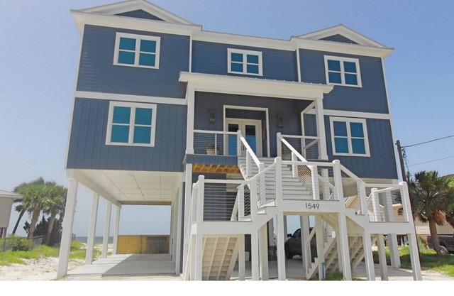 Blue Heron Waterfront 7 Bdrm, 5 bath with Private Pool/elevator