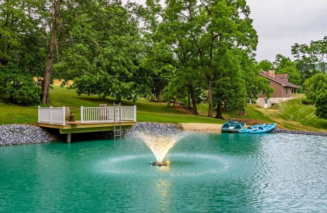 Blue mountain retreat