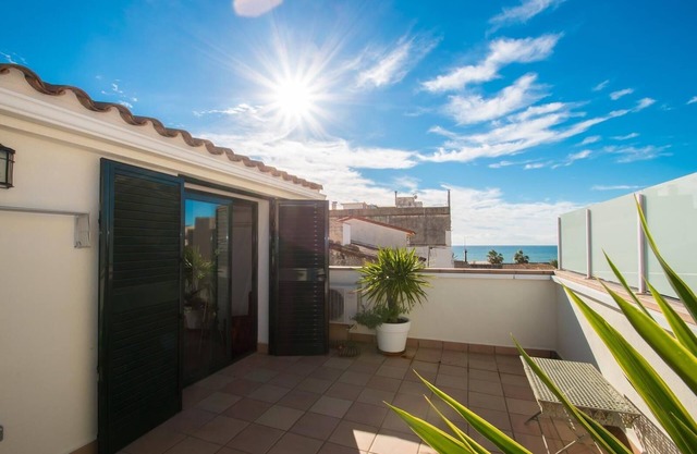 Blue Sea Apartment with Sun Terrace & Wi-Fi