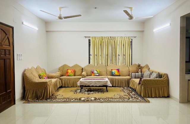 Blue Star Sun Serviced Apartment