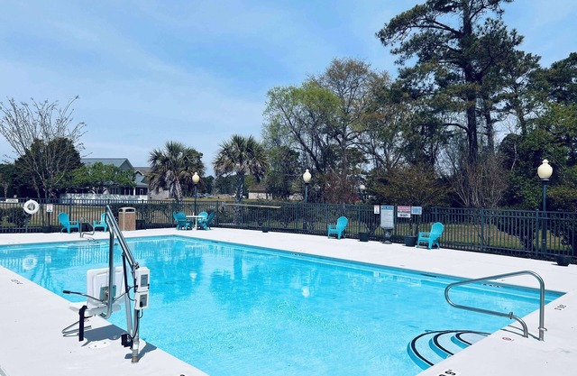 Blue Water Inn & Suites, BW Signature Collection