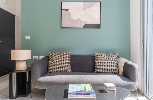 Blueground | Florentine, Bright, Two Balconies (TLV-17)