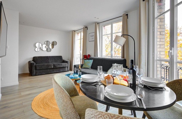 Bluestay 33 - Charming apartment in Paris