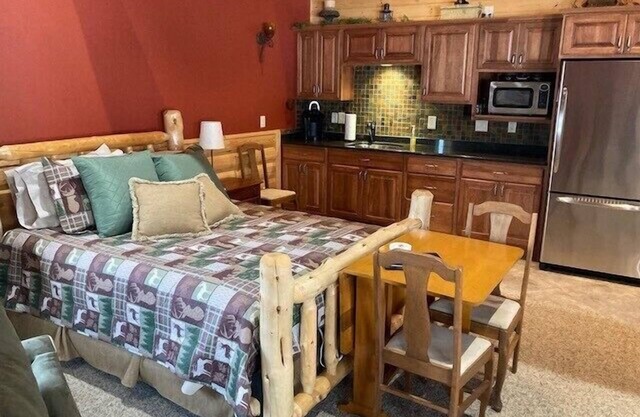 Bluff Country Retreat - Bunk House - near Lanesboro & the Root River Bike Trail