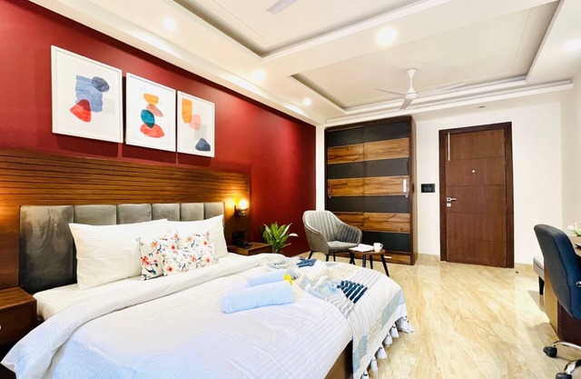 BluO Studio2 DLF CyberCity - Balcony, Gym TT, Lift