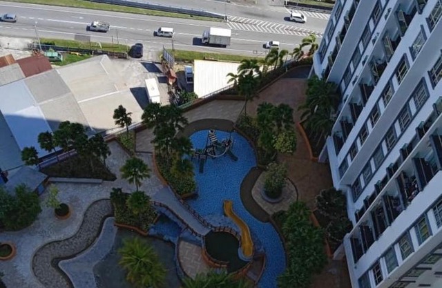 BM City Condo by BiG & C0 V PENTHOUSE HIGHEST FLOOR