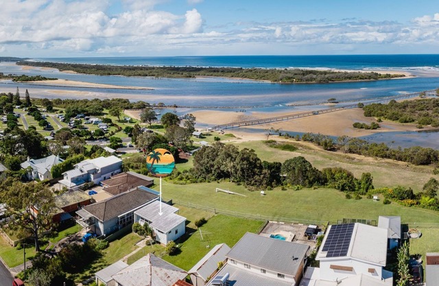 Boardwalk Bungalow - pristine ocean views