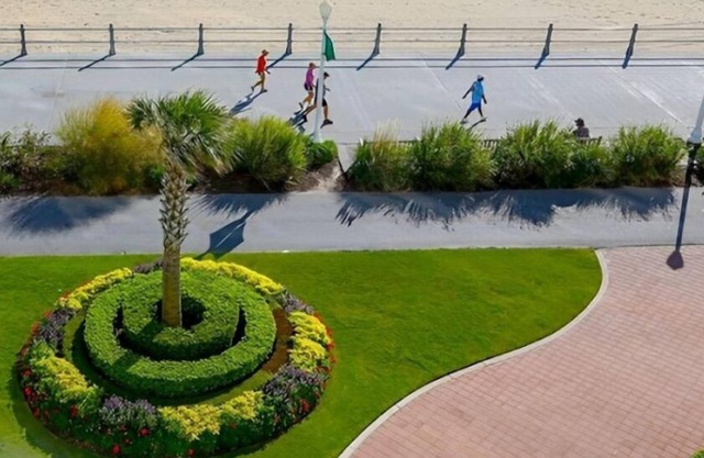 Boardwalk - Studio Ocean Views/Deluxe · Beach Views! Studio Suite with Ocean View.