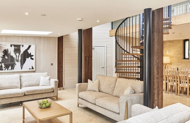 Boden Tower - Four Bedroom Apartment, Sleeps 8