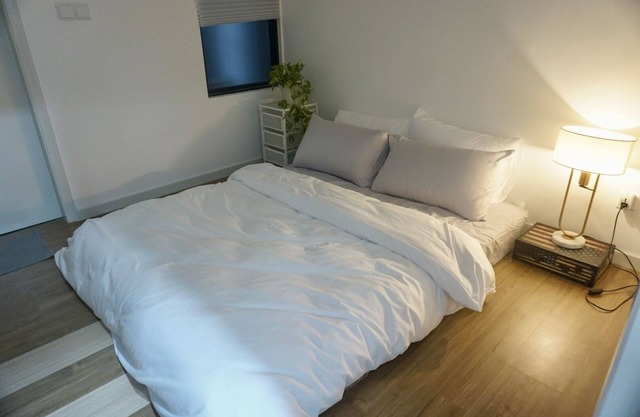 Boho retreat 1-min walk to MRT Station - Female only