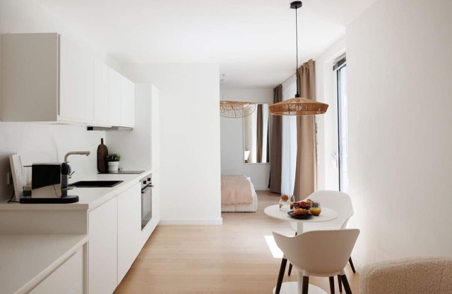 Boho Suite Augarten, 10min to City Center, Terrace