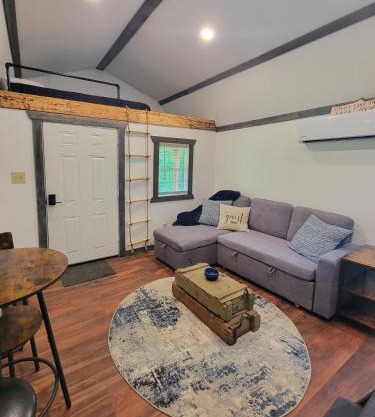 Boons Camp Cabin