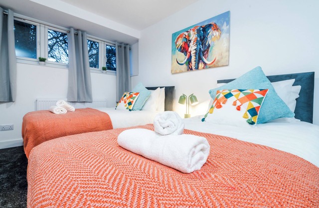 Borage House 3BR Crawley, Borage House 3BR Crawley