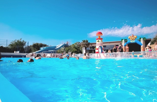 Bord de mer | Mobil-home TV | Piscine intérieure