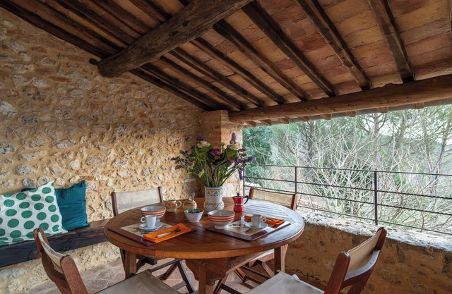 Borgo dei Fondi – Tuscan Oasis with Pool, Just Minutes from Siena