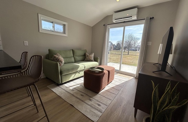 Bo’s Guest House Getaway