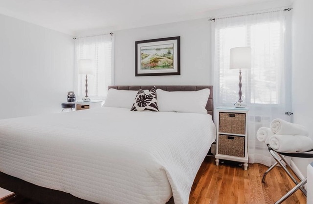 Boston - Norwood, Stylish Apartment
