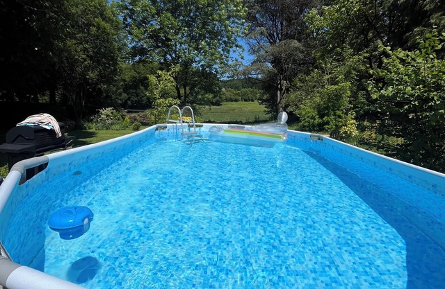 Boutique Bed & Breakfast in the French countryside! Great views,rooms and pool.