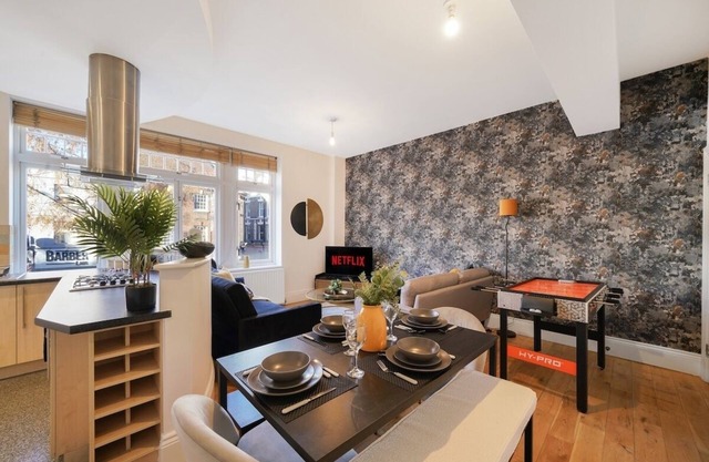 Boutique Central Hackney Abode -&nbsp;Balcony -Sleeps 6