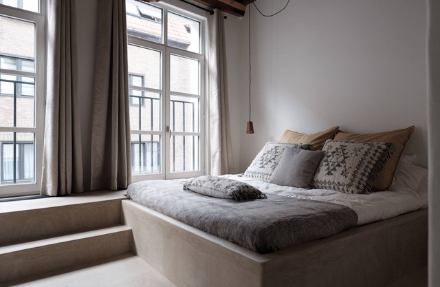 Boutique House in the historic city of Antwerp. All trendy hotspots at your feet