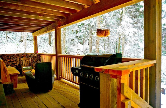 Boutique Mountain Lodge - 4 Luxury Cabins, 20 km South of Nelson