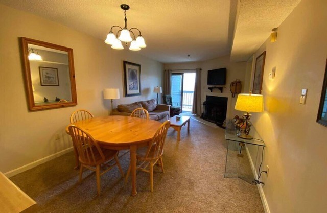 BR116- Centrally located in Canaan Valley! A/C!