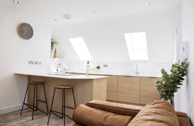 Brand New 1 Bedroom Apartment in Central Location