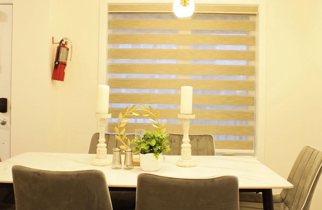 Brand New| 3 Bedroom, 1 king 2 Queen| Near Airport
