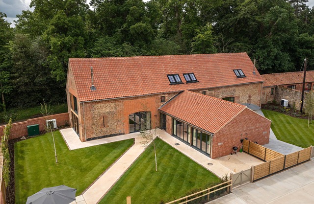 Brand new barn conversion. Perfect location for North Norfolk Coast.