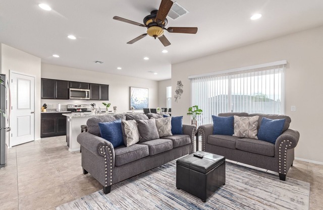 Brand New Home! Casa Grande! Near Shopping, Hiking and More.