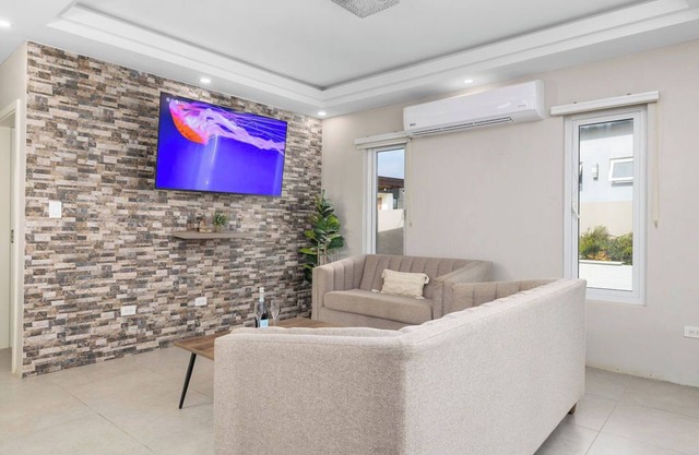 BRAND NEW Modern 3BR2BA w/PrivatePool~PuttPutt~BBQ