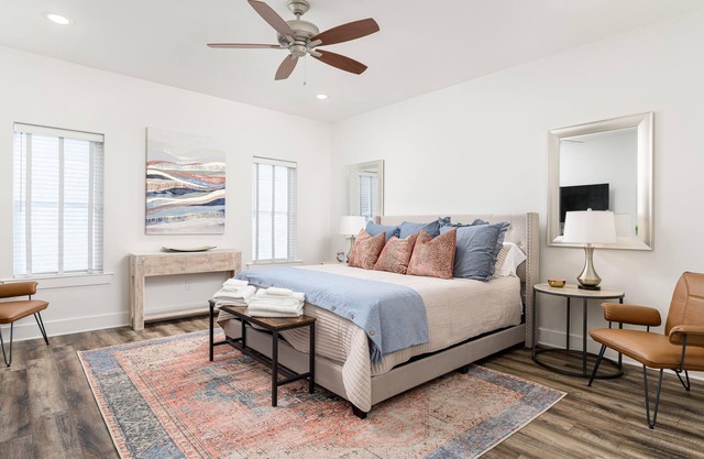 Brand New - Southside Chattanooga Luxury Getaway Views of Lookout Mountain