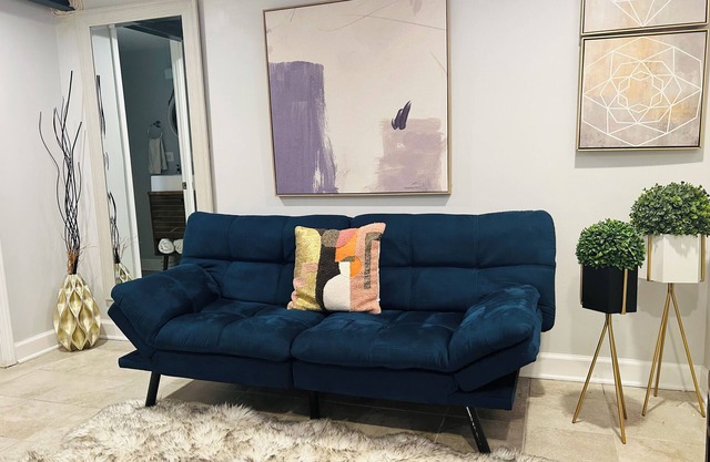 Brand New Studio apart. free parking