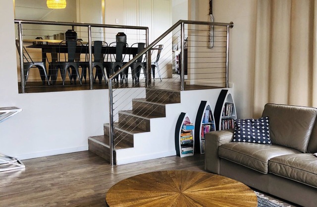 Breakaway Beach House: Your Coastal Escape Awaits!