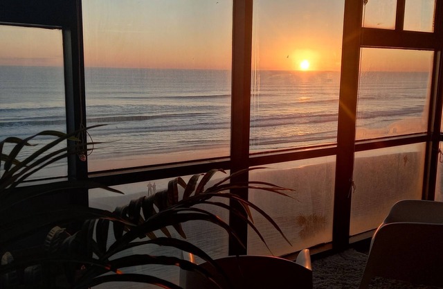 Breathtaking Direct Oceanfront