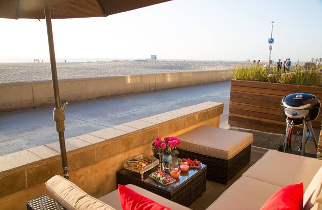 Breathtaking Oceanfront Accomm.: "Best in Class" Recipient for Vacation Rentals