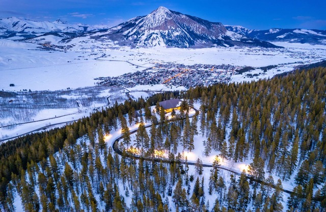 Breathtaking Views, 70 Acres & 5-Star Family Fun! ⛰️⛰️⛰️