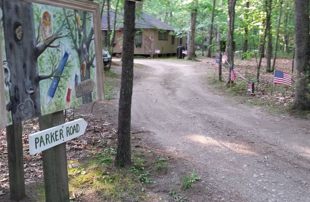 Breezy Lakeside Getaway with WiFi in Stow, Massachusetts