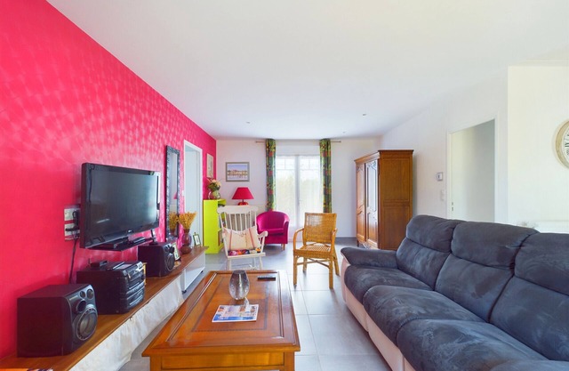 Brem sur Mer - Large house for 9- 4 bedrooms