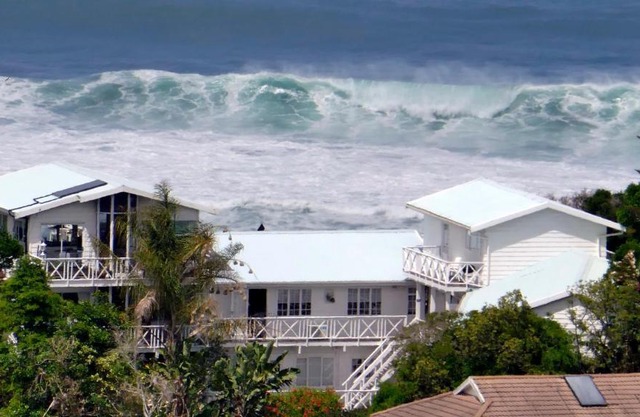 Brenton Beach House
